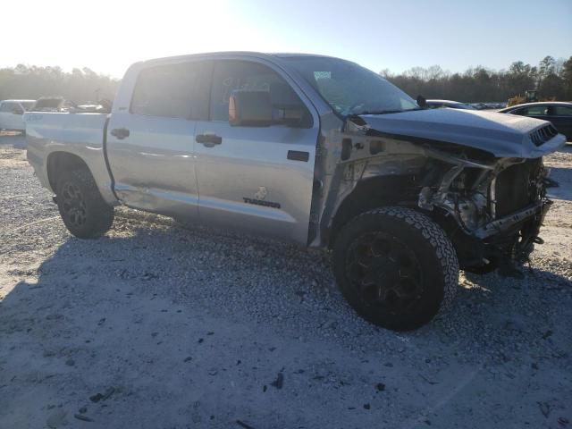 Photo 3 VIN: 5TFDY5F14LX955807 - TOYOTA TUNDRA 