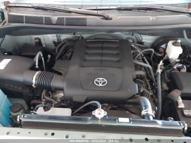 Photo 9 VIN: 5TFDY5F14MX034589 - TOYOTA TUNDRA 