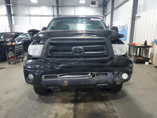 Photo 4 VIN: 5TFDY5F15AX104323 - TOYOTA TUNDRA CRE 