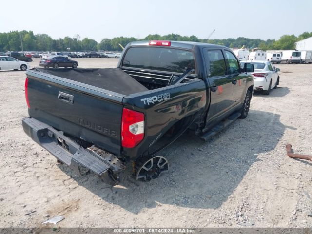 Photo 3 VIN: 5TFDY5F15GX504178 - TOYOTA TUNDRA 