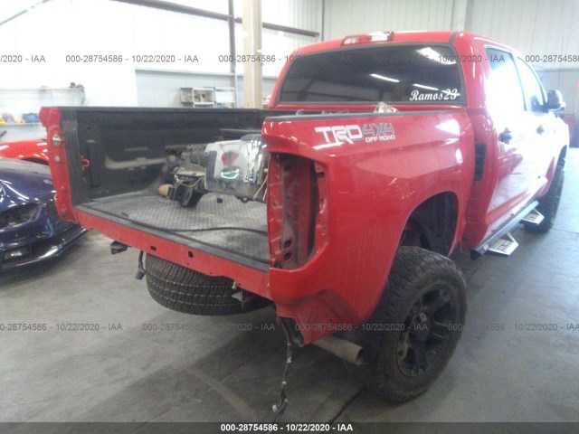 Photo 5 VIN: 5TFDY5F15GX551307 - TOYOTA TUNDRA 4WD TRUCK 