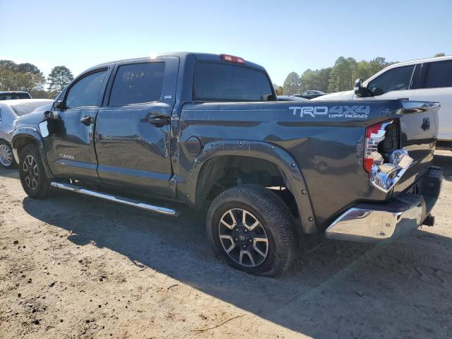 Photo 1 VIN: 5TFDY5F15JX689145 - TOYOTA TUNDRA 