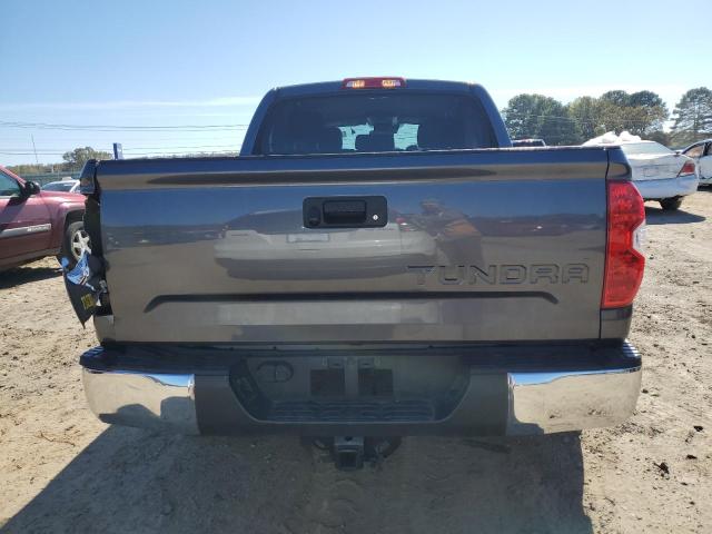 Photo 5 VIN: 5TFDY5F15JX689145 - TOYOTA TUNDRA 