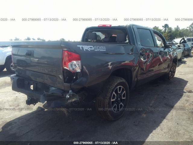 Photo 3 VIN: 5TFDY5F15JX723326 - TOYOTA TUNDRA 4WD 