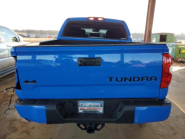 Photo 5 VIN: 5TFDY5F15KX799839 - TOYOTA TUNDRA CRE 