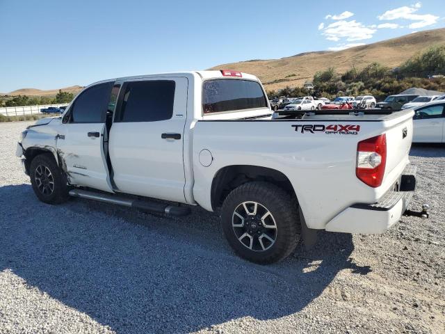 Photo 1 VIN: 5TFDY5F15KX864947 - TOYOTA TUNDRA CRE 