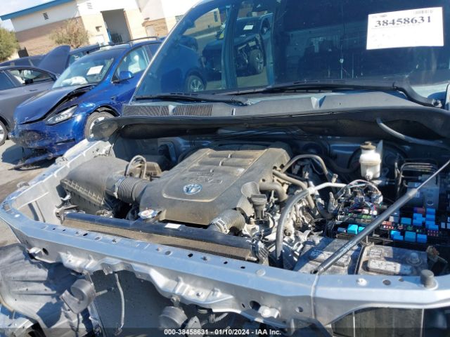 Photo 9 VIN: 5TFDY5F15LX943410 - TOYOTA TUNDRA 