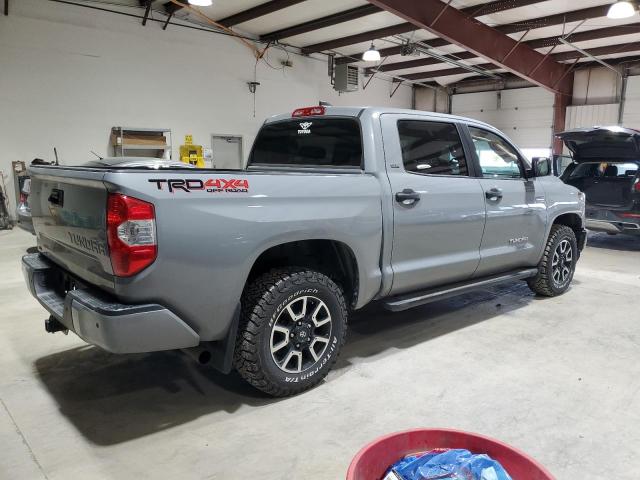 Photo 2 VIN: 5TFDY5F15MX975193 - TOYOTA TUNDRA CRE 