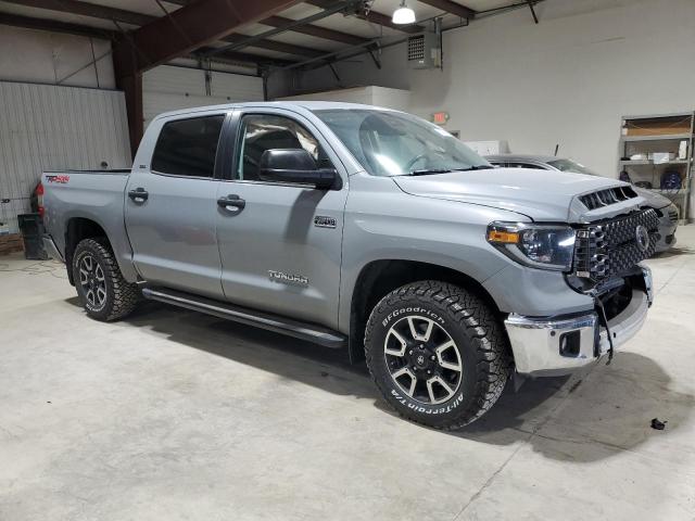 Photo 3 VIN: 5TFDY5F15MX975193 - TOYOTA TUNDRA CRE 