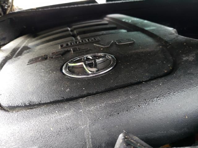 Photo 6 VIN: 5TFDY5F15MX998652 - TOYOTA TUNDRA CRE 