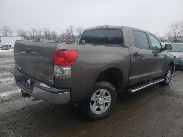 Photo 3 VIN: 5TFDY5F16DX315549 - TOYOTA TUNDRA CRE 