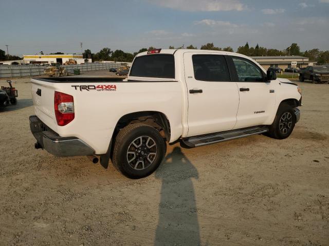 Photo 2 VIN: 5TFDY5F16GX491537 - TOYOTA TUNDRA CRE 