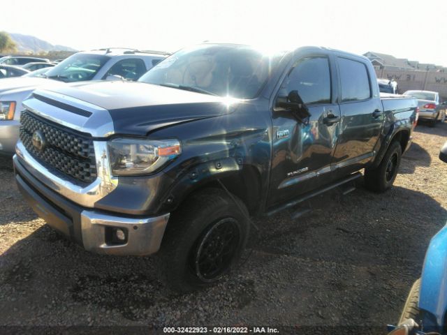 Photo 1 VIN: 5TFDY5F16JX720242 - TOYOTA TUNDRA 4WD 