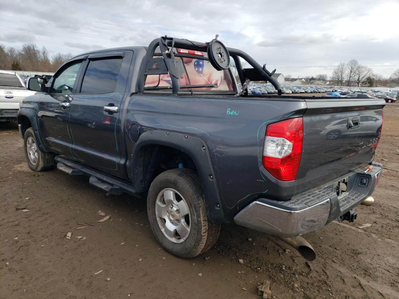 Photo 1 VIN: 5TFDY5F16JX743455 - TOYOTA TUNDRA 