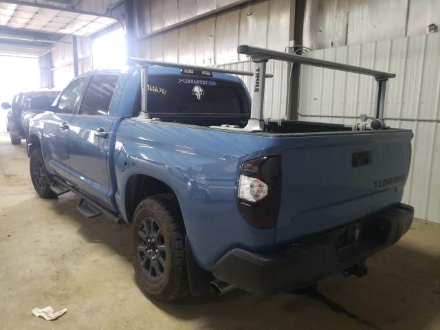 Photo 2 VIN: 5TFDY5F16KX779163 - TOYOTA TUNDRA CRE 