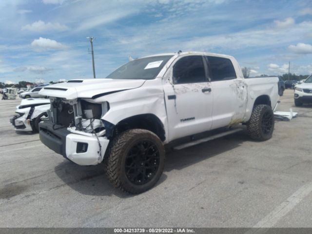 Photo 1 VIN: 5TFDY5F16KX786968 - TOYOTA TUNDRA 4WD 