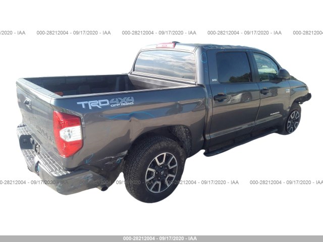 Photo 3 VIN: 5TFDY5F16LX874307 - TOYOTA TUNDRA 4WD 