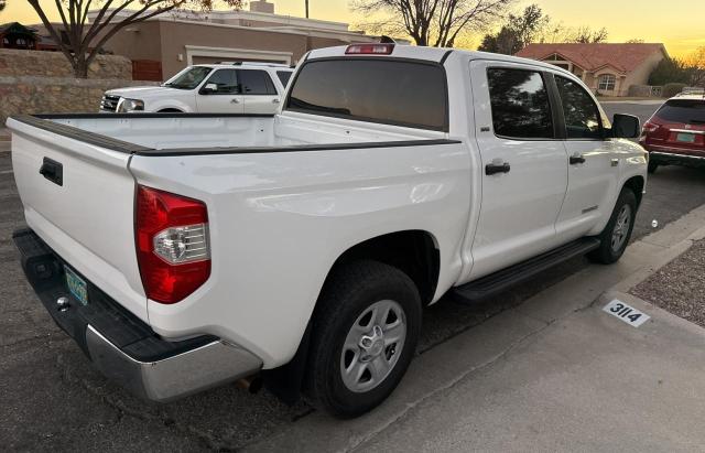 Photo 3 VIN: 5TFDY5F16MX017700 - TOYOTA TUNDRA CRE 