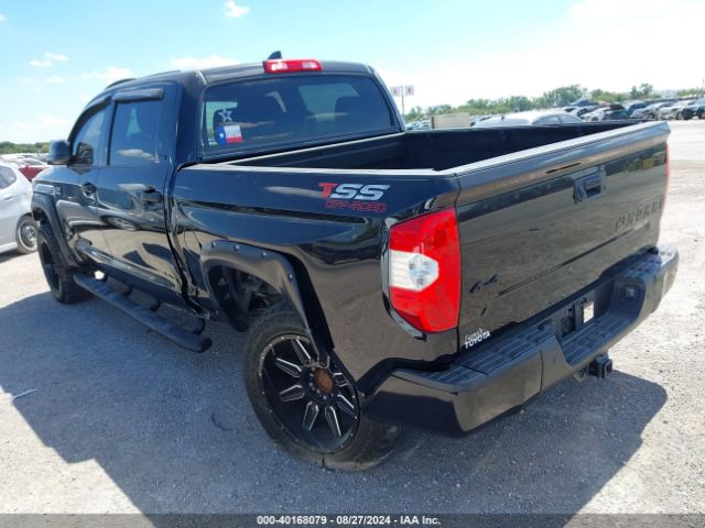 Photo 2 VIN: 5TFDY5F16MX999020 - TOYOTA TUNDRA 