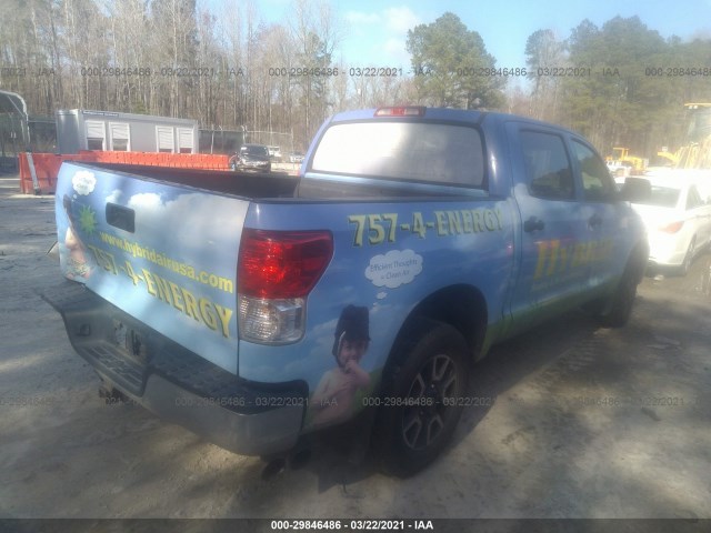 Photo 3 VIN: 5TFDY5F17BX168624 - TOYOTA TUNDRA 4WD TRUCK 