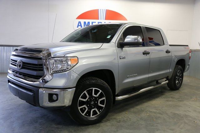 Photo 8 VIN: 5TFDY5F17EX324181 - TOYOTA TUNDRA 4WD TRUCK 