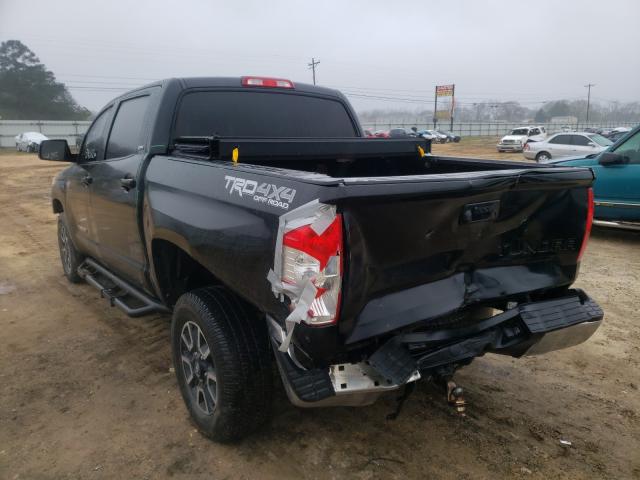 Photo 2 VIN: 5TFDY5F17GX521158 - TOYOTA TUNDRA CRE 