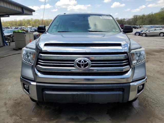 Photo 4 VIN: 5TFDY5F17GX558954 - TOYOTA TUNDRA CRE 