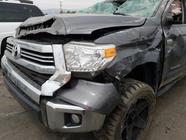 Photo 8 VIN: 5TFDY5F17HX603330 - TOYOTA TUNDRA CRE 