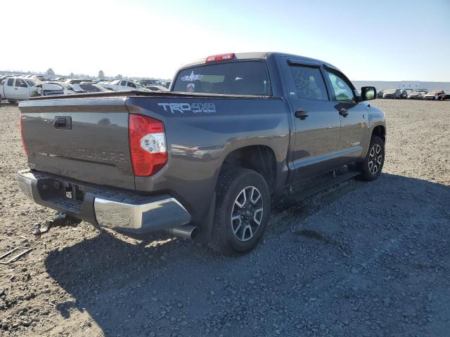 Photo 3 VIN: 5TFDY5F17HX611220 - TOYOTA TUNDRA CRE 