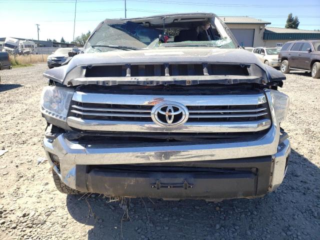 Photo 8 VIN: 5TFDY5F17HX636487 - TOYOTA TUNDRA CRE 