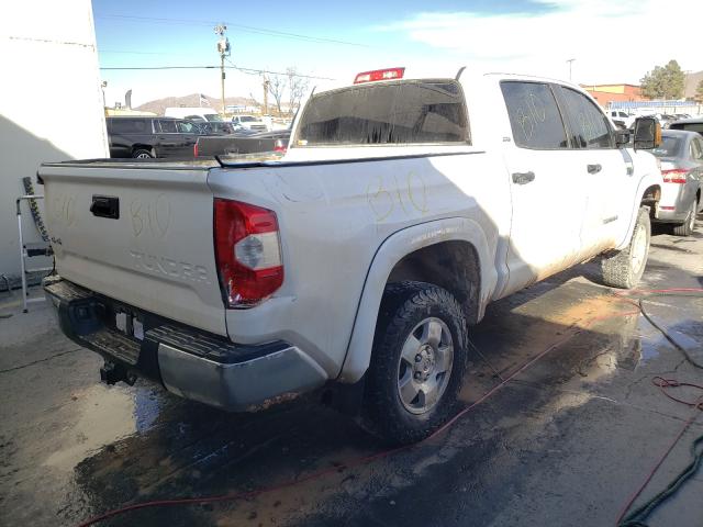 Photo 3 VIN: 5TFDY5F17JX735655 - TOYOTA TUNDRA CRE 