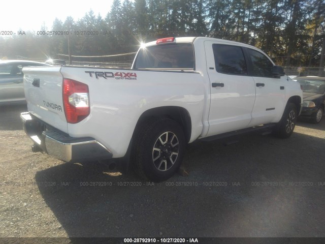 Photo 3 VIN: 5TFDY5F17KX795405 - TOYOTA TUNDRA 4WD 