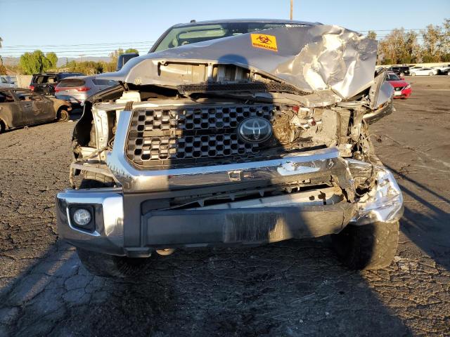 Photo 4 VIN: 5TFDY5F17KX828452 - TOYOTA TUNDRA CRE 