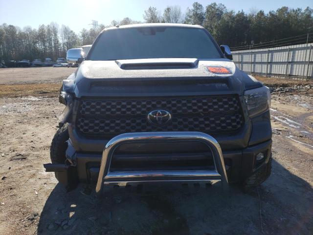 Photo 4 VIN: 5TFDY5F17KX843761 - TOYOTA TUNDRA 