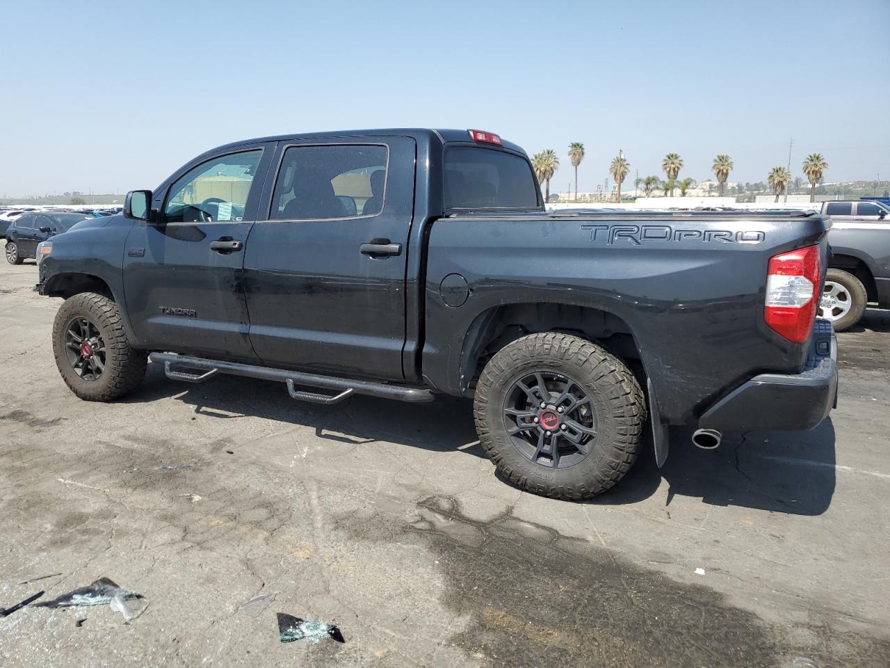 Photo 1 VIN: 5TFDY5F17KX843923 - TOYOTA TUNDRA 