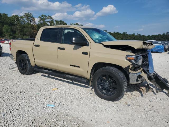 Photo 3 VIN: 5TFDY5F17LX907010 - TOYOTA TUNDRA CRE 