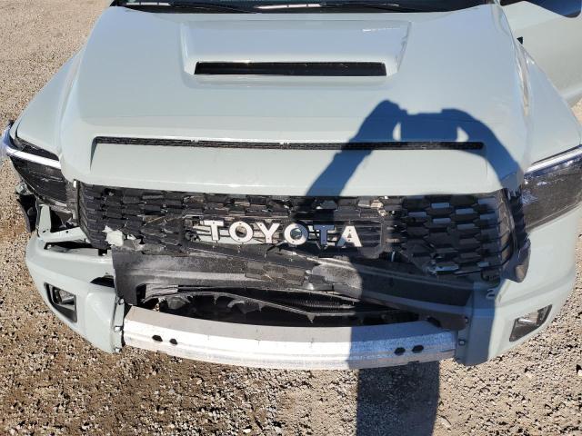 Photo 10 VIN: 5TFDY5F17MX010660 - TOYOTA TUNDRA CRE 