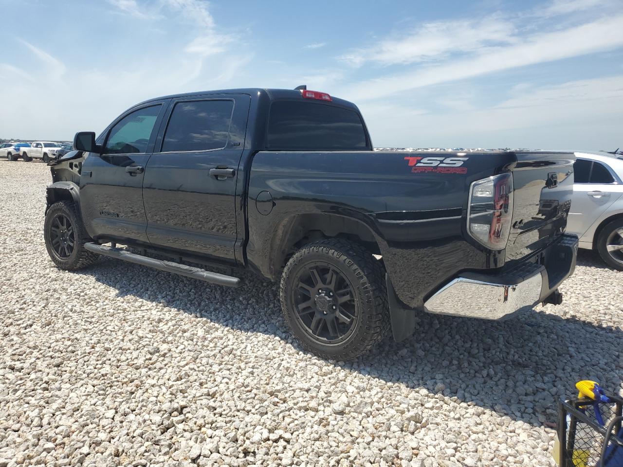 Photo 1 VIN: 5TFDY5F17MX988107 - TOYOTA TUNDRA 