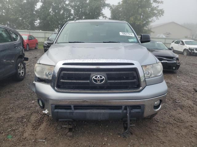 Photo 4 VIN: 5TFDY5F18BX207317 - TOYOTA TUNDRA CRE 