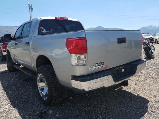 Photo 2 VIN: 5TFDY5F18CX234728 - TOYOTA TUNDRA CRE 