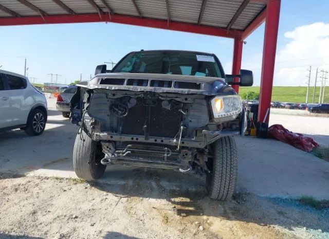 Photo 5 VIN: 5TFDY5F18EX328014 - TOYOTA TUNDRA 