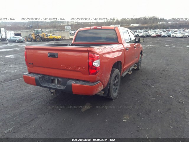 Photo 3 VIN: 5TFDY5F18FX435324 - TOYOTA TUNDRA 4WD TRUCK 