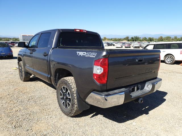 Photo 2 VIN: 5TFDY5F18FX460899 - TOYOTA TUNDRA CRE 