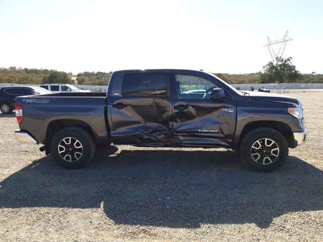 Photo 8 VIN: 5TFDY5F18FX460899 - TOYOTA TUNDRA CRE 