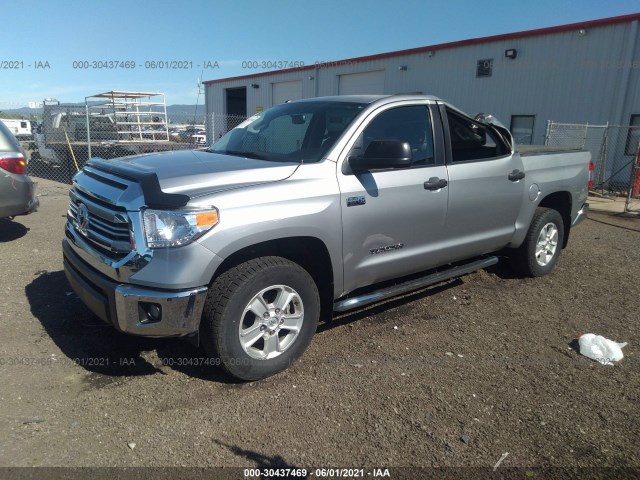 Photo 1 VIN: 5TFDY5F18HX631184 - TOYOTA TUNDRA 4WD 