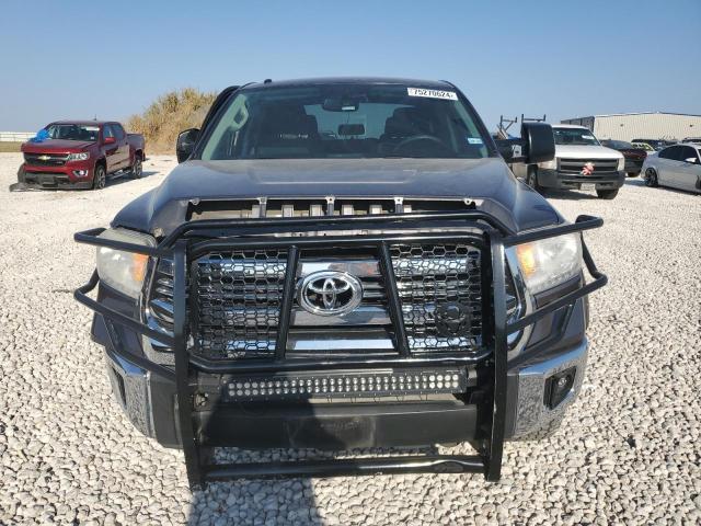 Photo 4 VIN: 5TFDY5F18HX644999 - TOYOTA TUNDRA CRE 