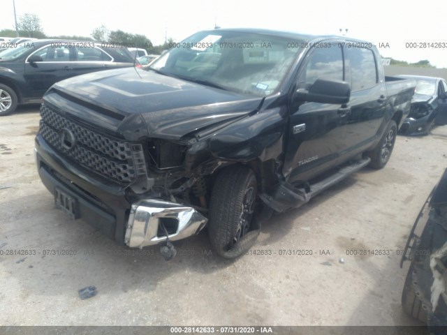 Photo 1 VIN: 5TFDY5F18JX757700 - TOYOTA TUNDRA 4WD 