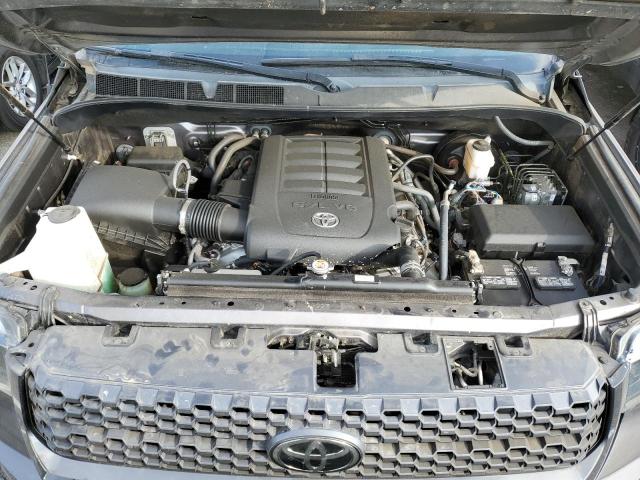 Photo 6 VIN: 5TFDY5F18KX847382 - TOYOTA TUNDRA 