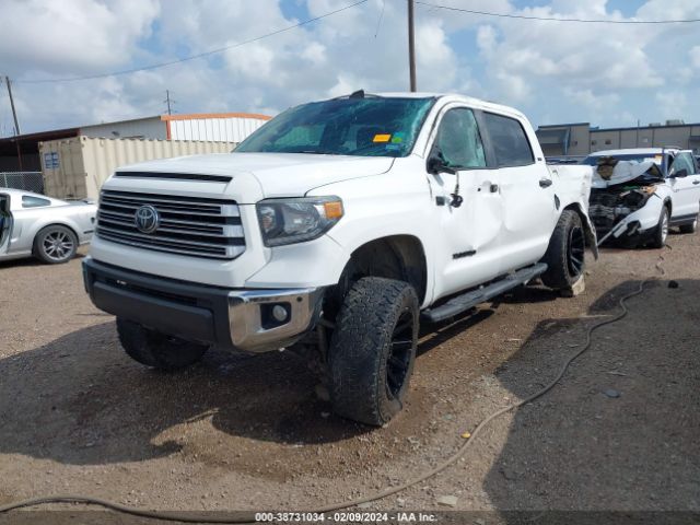 Photo 1 VIN: 5TFDY5F18MX005578 - TOYOTA TUNDRA 