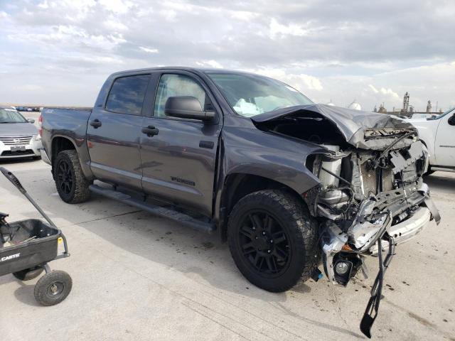 Photo 3 VIN: 5TFDY5F18MX979416 - TOYOTA TUNDRA CRE 